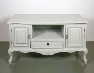Nordic Style TV Unit