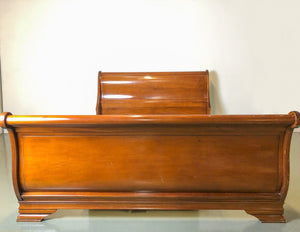 'And So To Bed' Manoir King Sleigh Cherry Wood Bed