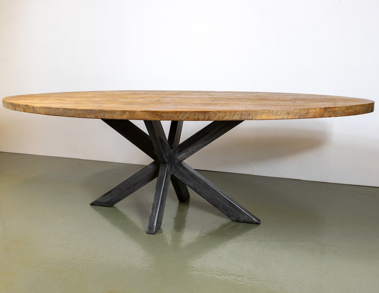 Amazing Solid Wood Belgium Oval Dining Table